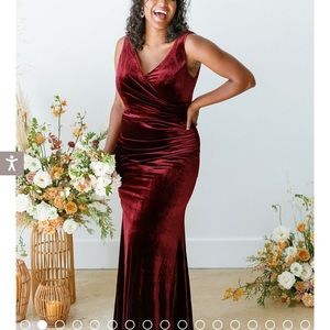 Revelry: Dawson velvet burgundy dress. Size 6, only worn once! Taken in in torso